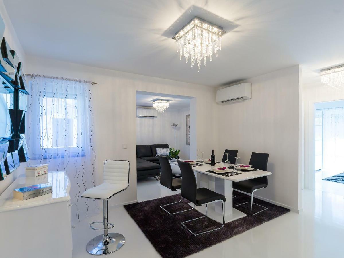 Beril Lux Apartmán *